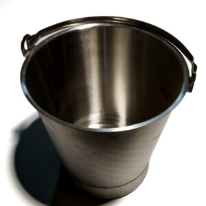 Rozsdamentes talpas vödör 10 lit.